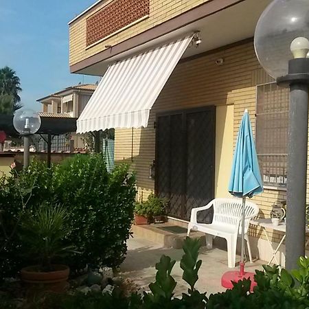 B&B Si Sta Bene Ostia Antica Ngoại thất bức ảnh