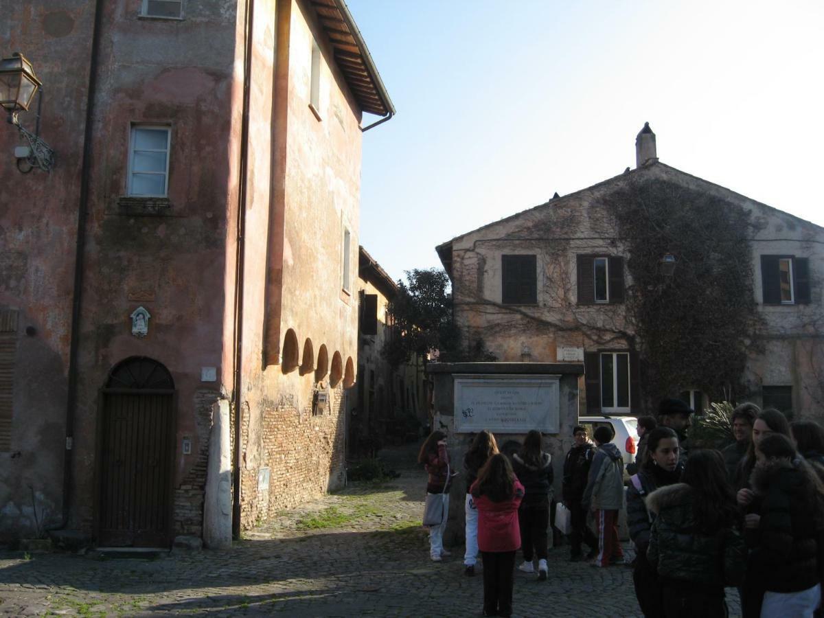 B&B Si Sta Bene Ostia Antica Ngoại thất bức ảnh